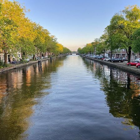 Canal View Stay Амстердам Экстерьер фото